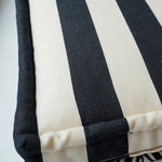 フロアピロー スクエア Thalia Black × Bold Stripe